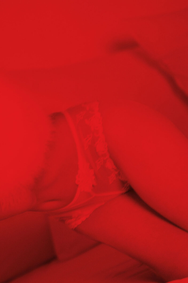 RED - Image 5