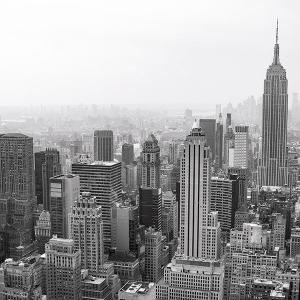 New York Skyline, künstlerische Streetphotography in Schwarz-Weiß