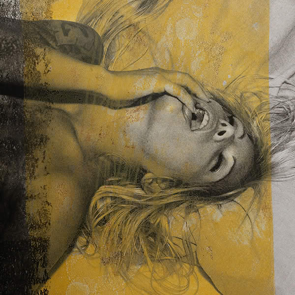 Yellow Frequency – Modern Madonnas Unikat, zeitgenössische Collagenkunst
